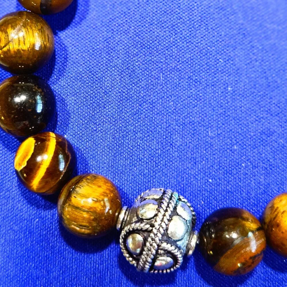 Hand Crafted Chunky Natural Tiger Eye Men's Stretch Bracelet - Picture 4 of 5